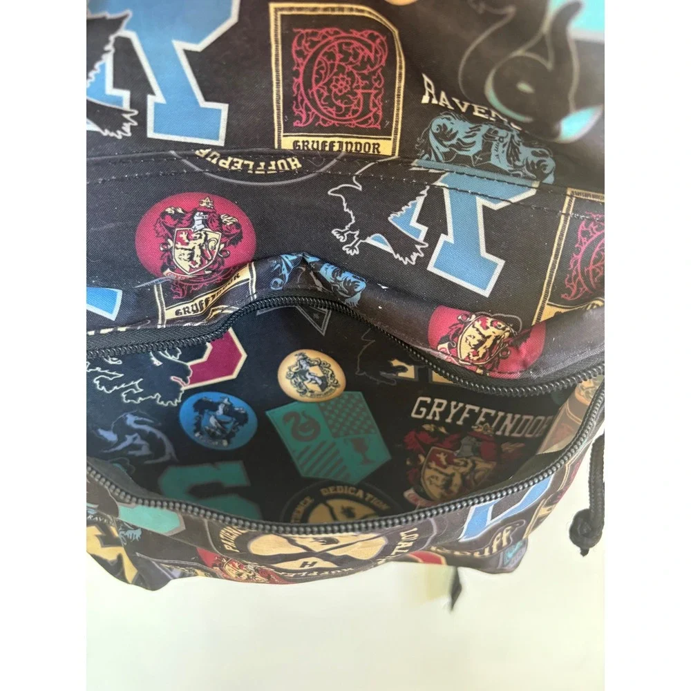 Harry Potter Bioworld Hogwarts House Crests Black Backpack full size y2K